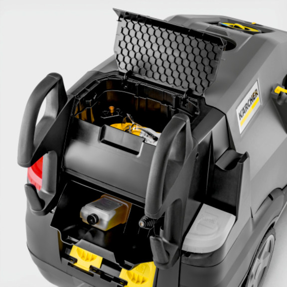 Bohaté možnosti uložení příslušenství přímo na stroji