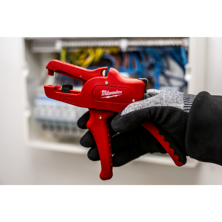 MILWAUKEE Automatické odizolovací kleště 4932498268