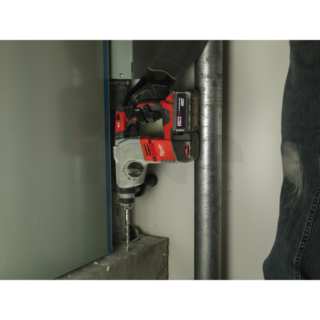 MILWAUKEE M18™ 4-režimové kladivo SDS-Plus se sklíčidlem FIXTEC™ 4933441280