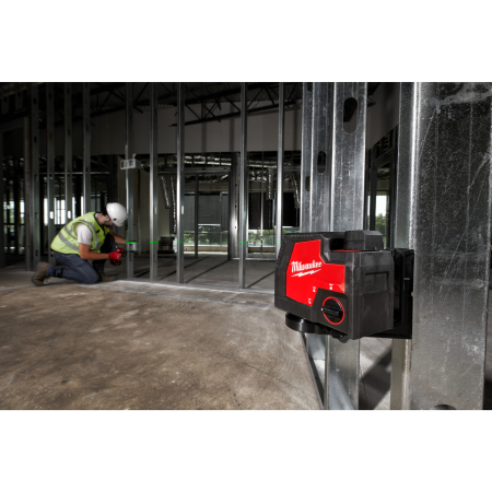MILWAUKEE L4 CLLP-301C - Akumulátorový kombinovaný liniovo-bodový laser USB 4933478099