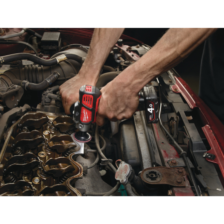 MILWAUKEE M12™ kompaktní leštička/bruska 4933447799