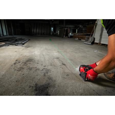 MILWAUKEE M12 CLLP-301C - M12™ křížový liniový laser 2P 4933478100