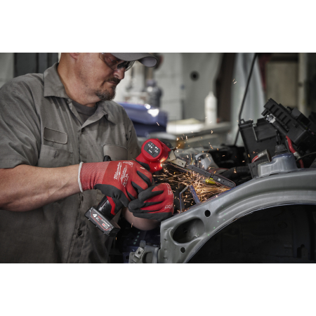 MILWAUKEE M12 M12FBFL13-402B pásová pilníková bruska 13 mm 4933480961