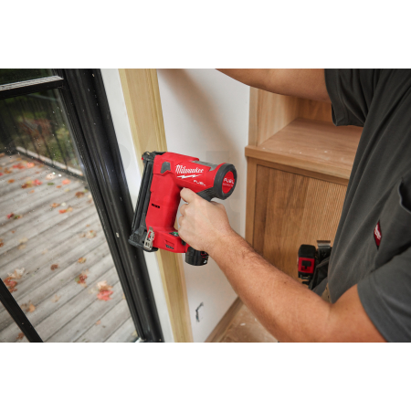 MILWAUKEE M12 FCN18GS-0X M12 FUEL přímá hřebíkovačka 18 GA 4933493354