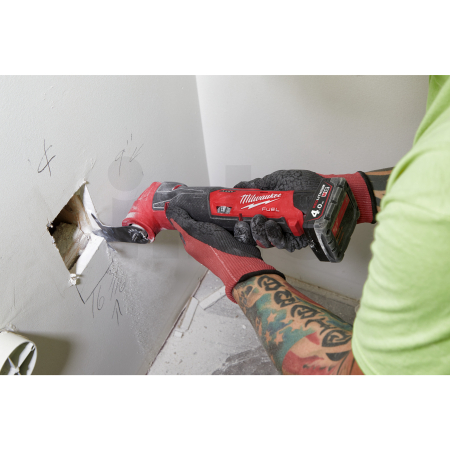 MILWAUKEE M12 FUEL™ multifunkční nářadí 4933472239