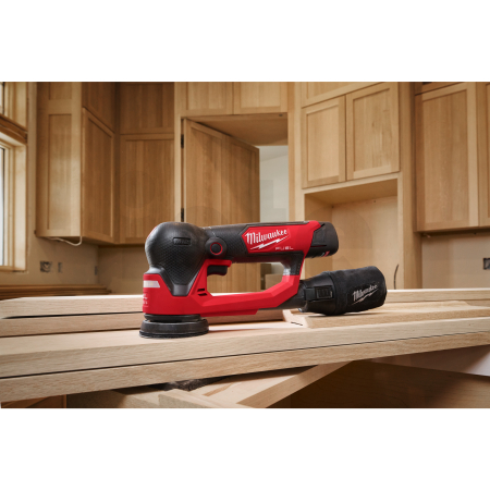 MILWAUKEE M12 FSDR75-202B FUEL Excentrická bruska 75 mm 4933498233