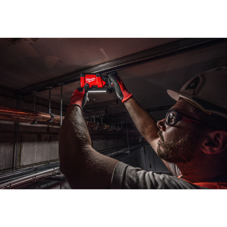 MILWAUKEE M12 Otočná svítilna 4933478226