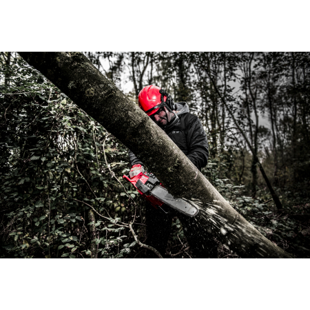 MILWAUKEE M18FCHS-121B - M18 FUEL™ řetězová pila s lištou 40 cm 4933464223