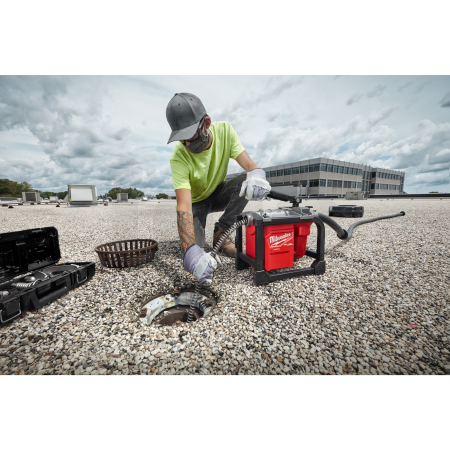 MILWAUKEE Kompaktní sekční čistička potrubí M18 FUEL™ 4933478407