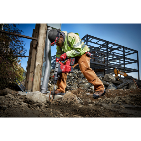 MILWAUKEE M18 FUEL™ ONE-KEY™ 8 kg SDS-Max vrtací a bourací kladivo 4933464894