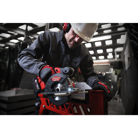 MILWAUKEE M18 FUEL™ pila na kov 4933459193
