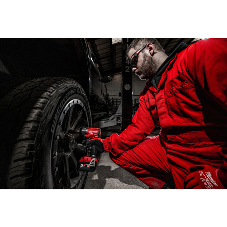 MILWAUKEE M18 FUEL™ ½″ Rázový utahovák s pojistným kroužkem 4933478450