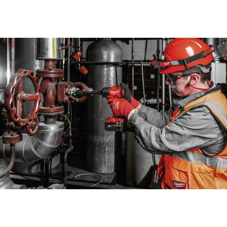MILWAUKEE M18 FUEL™ ½″ Rázový utahovák s pojistným kroužkem 4933478450
