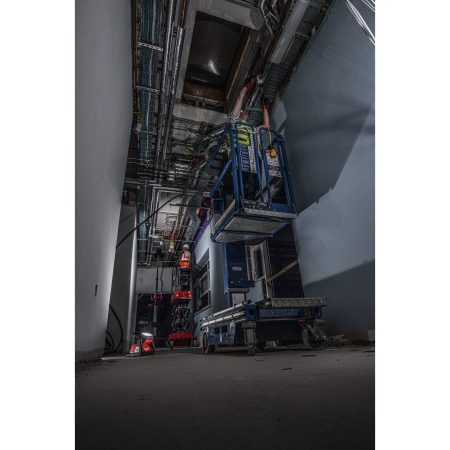 MILWAUKEE M18 HOAL-0 - M18 svítilna s velkým výkonem 4933478118