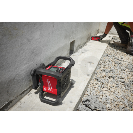MILWAUKEE M18 RLOHV1200-501C horizontální/vertikální rotační laser 1 200 m s automatickým duálním nastavením sklonu ONE-KEY 4933