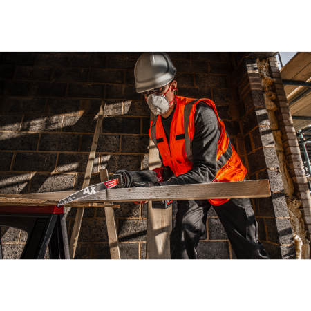 MILWAUKEE Wood with nails: AX with carbide teeth 48005526