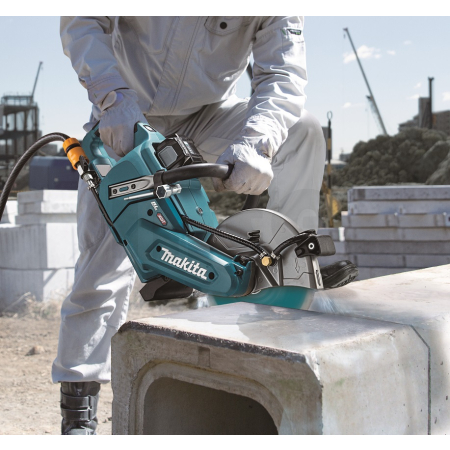 Makita - Aku rozbrušovací pila 230mm Li-ion XGT 40V, bez aku   Z CE003GZ02