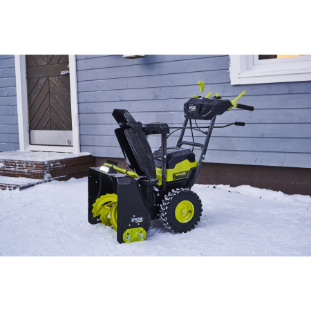 RYOBI RY36STX56A-250 36V MAX POWER bezuhlíková sněhová fréza se šířkou záběru 56 cm (2 x 5,0 Ah) 5133006516