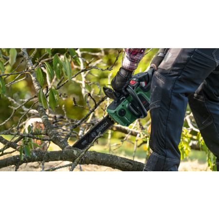 BOSCH Akumulátorová řetězová pila AdvancedChain 36V-35-40 06008B8600