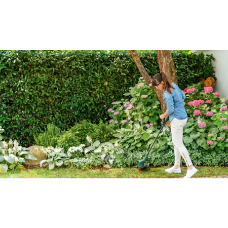 BOSCH Strunová sekačka EasyGrassCut 26 06008C1J01