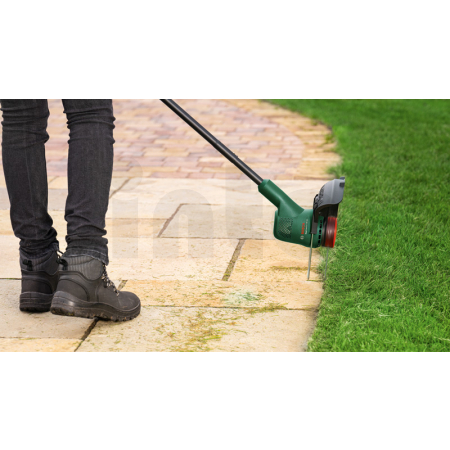 BOSCH Akumulátorová strunová sekačka EasyGrassCut 18V-26 06008C1C03