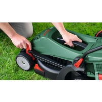 BOSCH Sekačka na trávu UniversalRotak 37-555 06008A6501