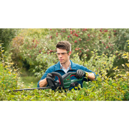 BOSCH Akumulátorové nůžky na živé ploty UniversalHedgeCut 18V-55 0600849J01