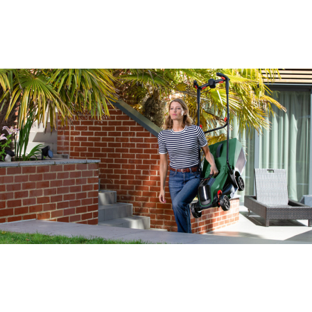 BOSCH Akumulátorová sekačka na trávu CityMower 18V-32-300 06008B9A07