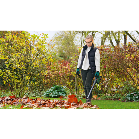 BOSCH Akumulátorový fukar na listí UniversalLeafBlower 18V-130 06008A0601