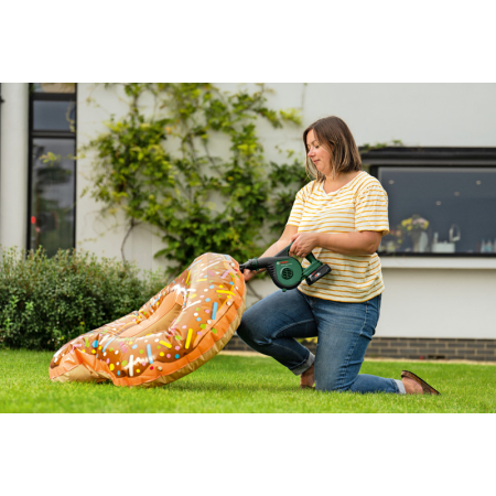 BOSCH Akumulátorový fukar na listí UniversalLeafBlower 18V-130 06008A0601