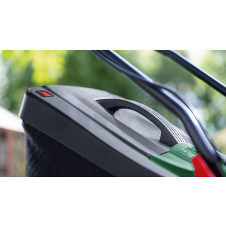 BOSCH Akumulátorová sekačka na trávu UniversalRotak 2x18V-37-550 06008B9E01