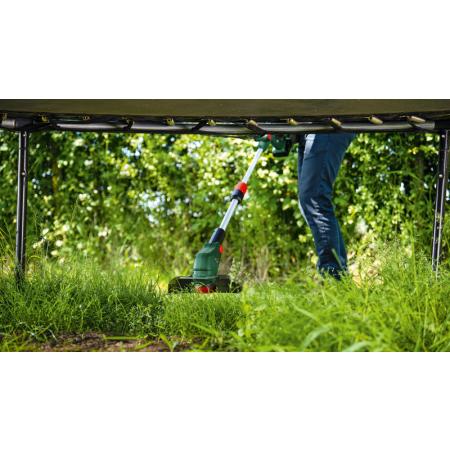 BOSCH Akumulátorová strunová sekačka UniversalGrassCut 18V-26-500 06008C1F00