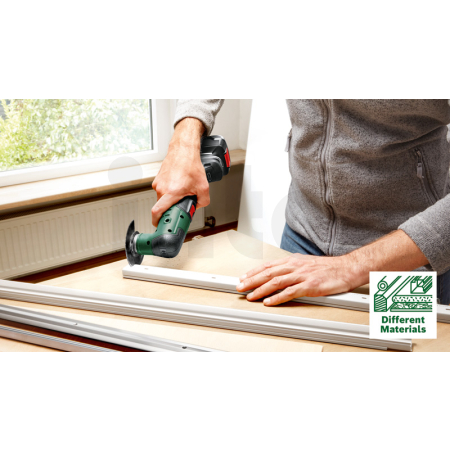 BOSCH Akumulátorové multifunkční nářadí UniversalMulti 18V-32 0603105000