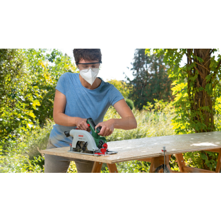 BOSCH Akumulátorová okružní pila UniversalCirc 18V-53 06033B1400