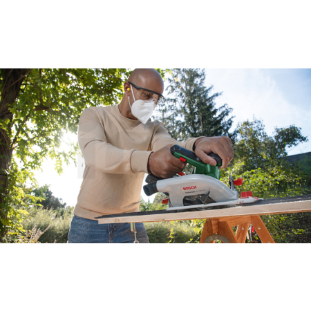 BOSCH Akumulátorová okružní pila UniversalCirc 18V-53 06033B1400