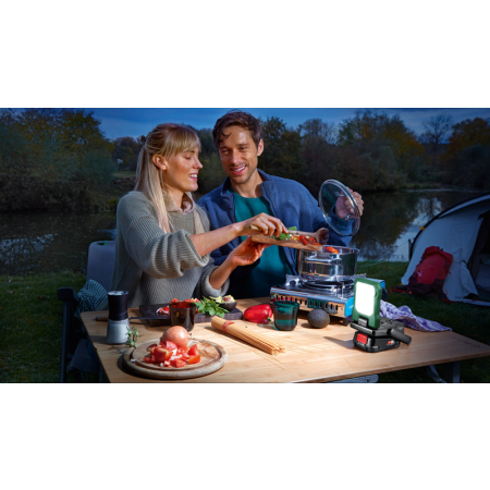 BOSCH Akumulátorové LED světlo EasySpotLight 18V-400 06039A1200