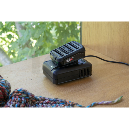 BOSCH Startovací sada Startovací sada 18 V (2× 2,5 Ah + AL 18V-44) 1600A031T5