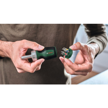 BOSCH  Krátký ráčnový šroubovák se 6 bity (zásobník 2) 1600A032UZ