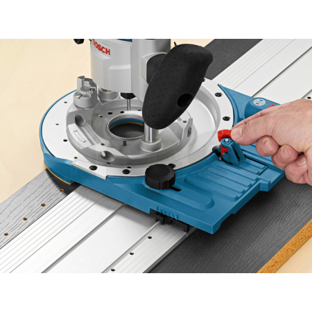 BOSCH Akumulátorová ohraňovací frézka GKF 18V-8 06016C2001