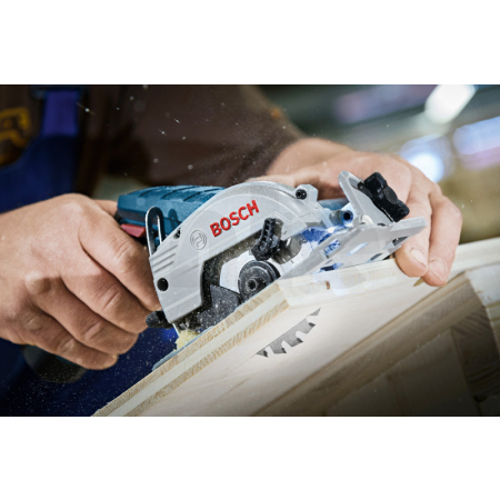 BOSCH Akumulátorová okružní pila GKS 12V-26 06016A1005