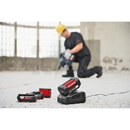 BOSCH Startovací sada 2× GBA 36V 6.0Ah + GAL 3680 CV 1600A00L1U