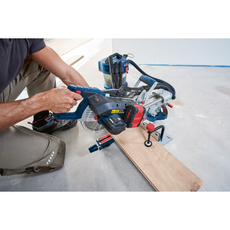 BOSCH Akumulátorová pokosová pila BITURBO GCM 18V-216 0601B41000