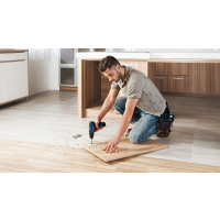 BOSCH Kombinovaná sada Kombinovaná sada: GSR 120-LI + GLI 12V-300 + 2× GBA 12V 2.0Ah + GAL 1210 CV v kufříku 06019G8004