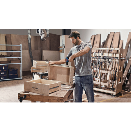 BOSCH Akumulátorový vrtací šroubovák GSR 12V-30 06019G9002