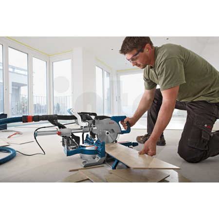 BOSCH Pokosová pila se zákluzem GCM 8 SJL 0601B19100