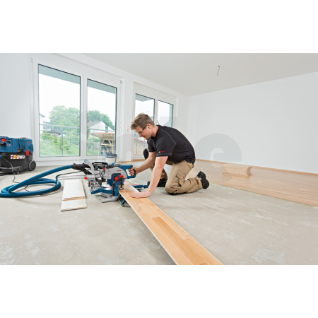 BOSCH Pokosová pila se zákluzem GCM 8 SDE 0601B19200