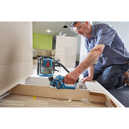 BOSCH Akumulátorový hoblík GHO 12V-20 06015A7000