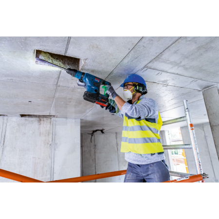 BOSCH Akumulátorové vrtací kladivo BITURBO s SDS max GBH 18V-36 C 0611915021