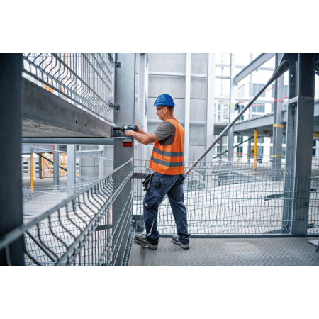 BOSCH Akumulátorový rázový utahovák GDS 18V-1050 H 06019J8522