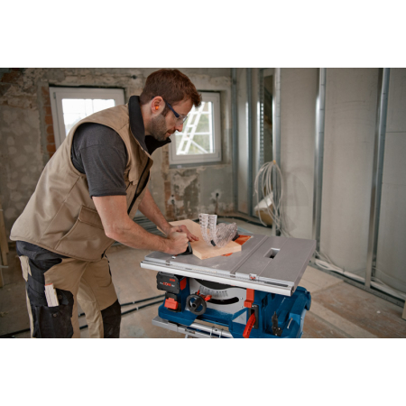 BOSCH Akumulátorová stolní pila BITURBO GTS 18V-216 0601B44000